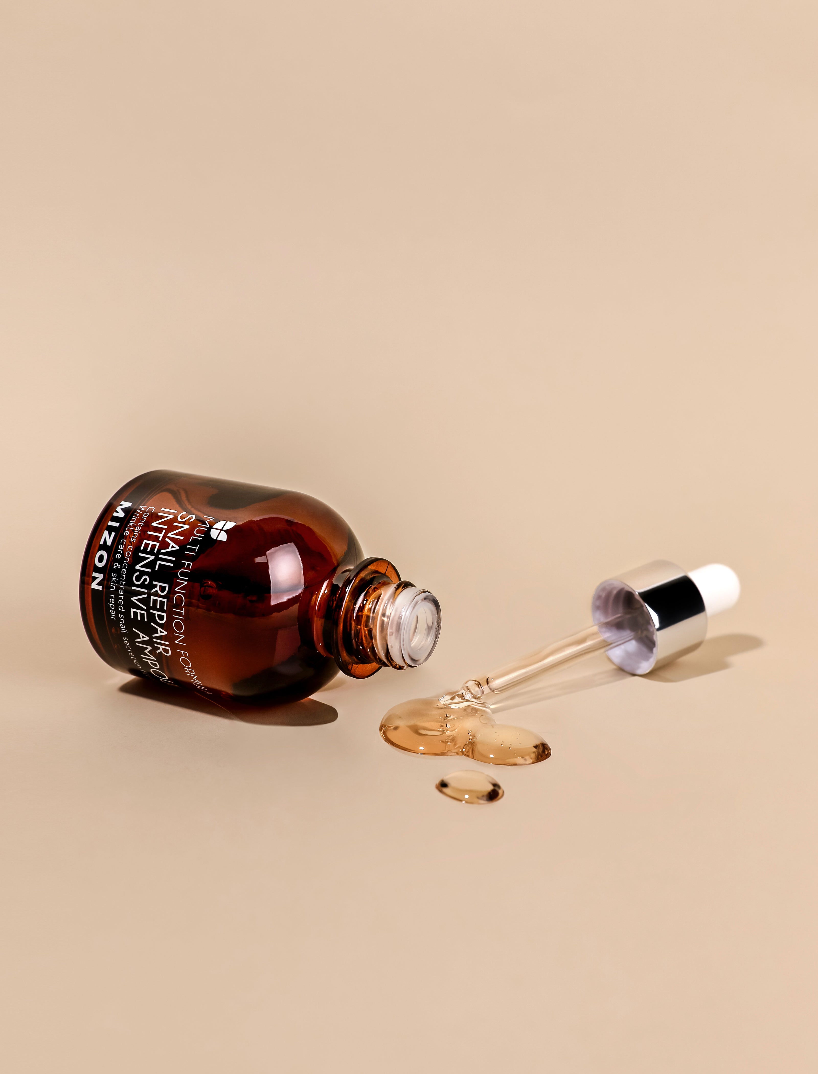 Mizon snail & Hyaluronic serum